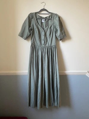 £75 • Buy Vintage Laura Ashley Sage Dress Size 12 