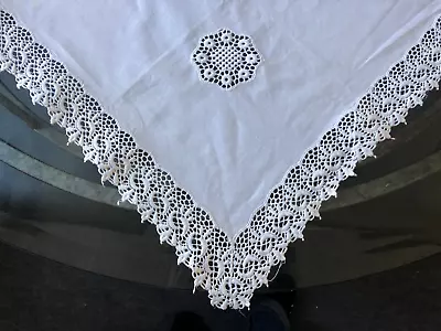 VINTAGE Square White Lace Edge Tablecloth Linen 35 X 35in • £10.79