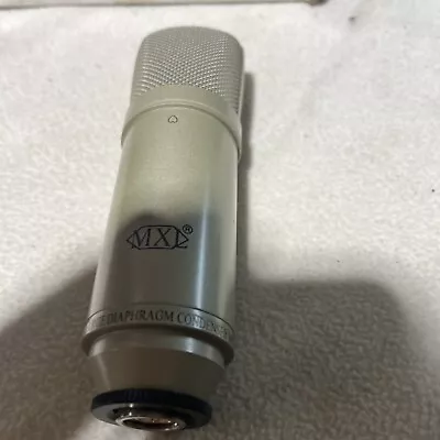 MXL V57m Large Diaphragm  Microphone (Champagne Finish) With  Box • $100