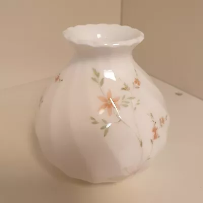 £6.65 • Buy Wedgewood Campion China Fluted Bud Vase Very Good Condition