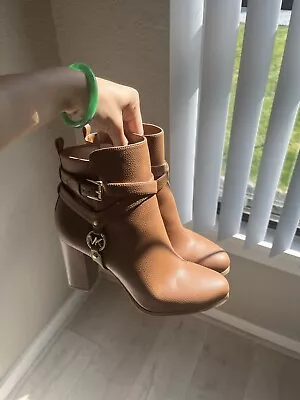 Michael Kors Ankle Boots • $60