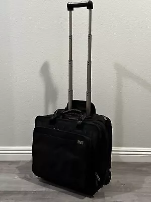 Victorinox Architecture 3.0 Rolling Trevi Upright Carry On Black Luggage 16.5x15 • $199