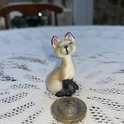 Wade Whimsie  Am  From Lady And The Tramp Siamese Cat Ornament Whimsies Vintage  • £14.99