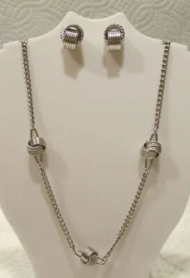 $17.50 • Buy Vintage Avon Silver Knot Stud Earrings W 14.5in Necklace SET For Teen Child ETC