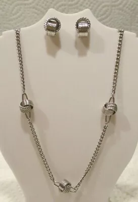 $17.50 • Buy Vintage Avon Silver Knot Stud Earrings W 14.5in Necklace SET For Teen Child ETC