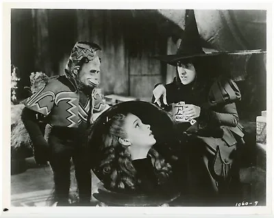 Margaret Hamilton (Wizard Of Oz) ~ Signed Photo As Wicked Witch West ~ JSA LOA • $695