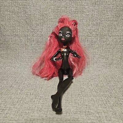 Monster High Catty Noir Doll  Nude. Bracelet Necklace. No Tail. F241 2011 • $19.99