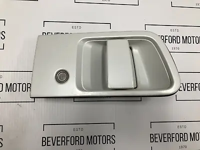 Nissan Elgrand E50 Left Rear Outer Door Handle • $75