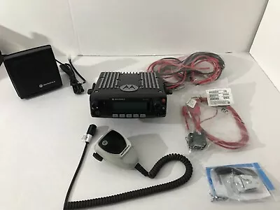 MOTOROLA XTL2500 MOBILE UHF Digital 380 470 - MHZ P25 Ham FIRE SCANNING GMRS FRS • $425.98