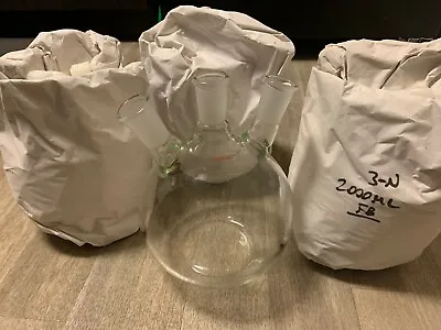 3 Neck Boiling Flask - 2 Liters ($100 Each Or All 4 For $300) • $100