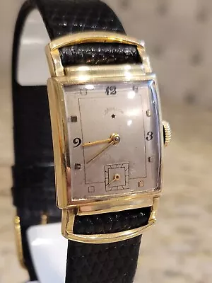 VINTAGE 1944 LORD ELGIN GOLD FILLED FANCY LUG WRISTWATCH - Cal 559 • $94.99