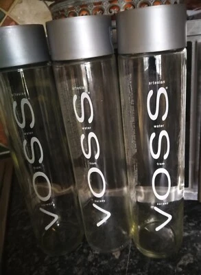 £9 • Buy VOSS Glass Water BOTTLE 800ML X 3