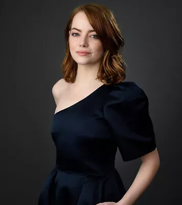 $4 • Buy A Emma Stone With Black Dress Shoulders Hair 8x10 Photo Print