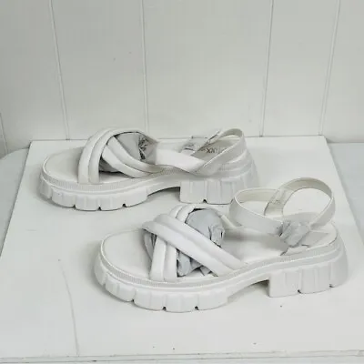 Mixx Shuz Muze Sandals Womens Size 10 White - New. No Box • $14