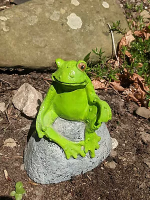  Sitting Frog Toad On A Rock Fairy Garden Ornament Sculpture Hand Made & Painted • £13.95