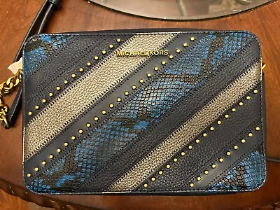 Michael Kors Crossbody Purse . Blue Snakeskin Striped Pattern • $35