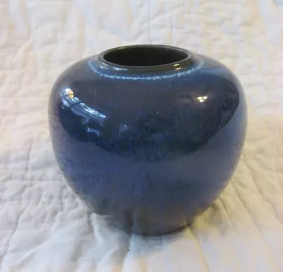 Vintage Art Pottery Vase Amazing Deep Blue Glaze W/White Shading • $11.99