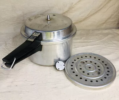 Mirro Matic Pressure Cooker 4 Qt Model M 0294 Not  Tested • $16.49