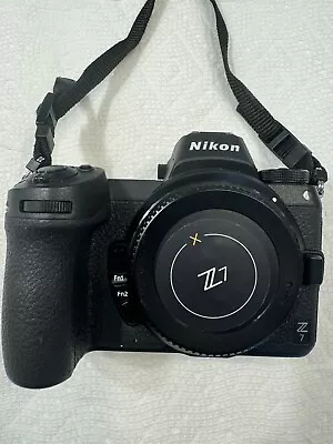Nikon Z7 45.7MP Fullframe Mirrorless Digital Camera Body Only • $935