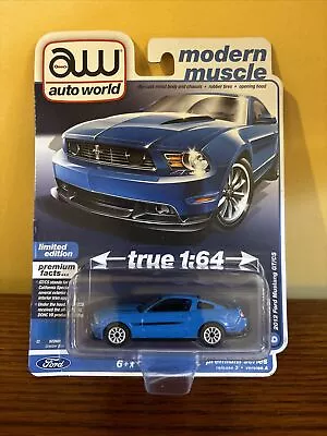 1/64 AutoWorld 2012 Ford Mustang GT/CS Diecast Model Car Grabber Blue AWSP112 A • $9.99