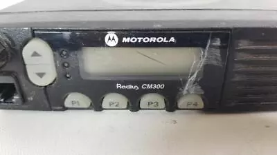 Motorola Radius CM300 438-470 MHz UHF 40 W Two Way Radio AAM50RPF9AA1AN • $60