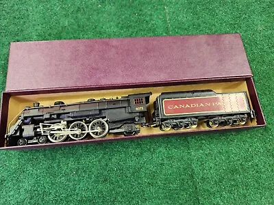 Mantua HO Scale 1222 Canadian Pacific 4-6-2 Locomotive W/ Tender • $125