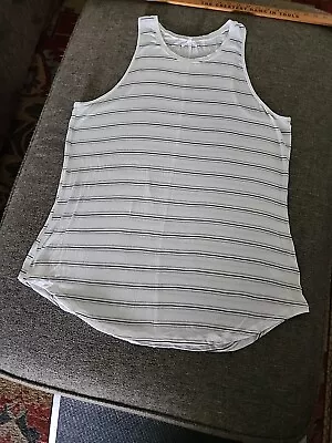 Womens Maurices Top Size  XL Stripes Sleeveless • $0.99