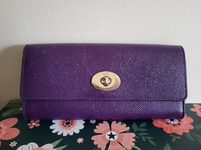 £15 • Buy Coach Purple Leather Wallet Purse
