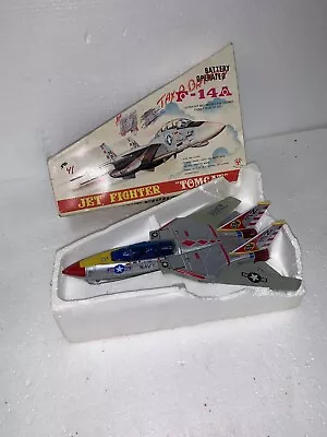 Vintage NAVY F-14A TOMCAT SWING WING TIN LITHO Battery Operated Jet SA-151 NICE • $39.99