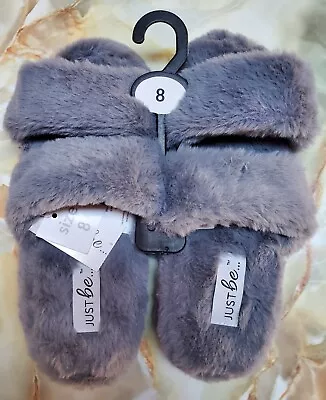 Just Be Ladie's Gray Super Soft Double Band Slipper Sandal Flip Flop-Size 8 NWT • $10.97