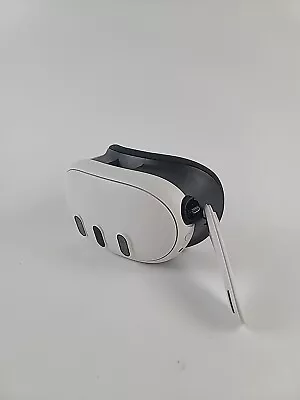 Meta Quest 3 512GB VR Headset - White Please Read  • $350