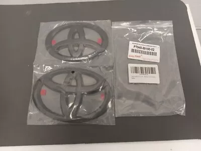 Genuine Toyota 4Runner 2 Piece Black Emblem Overlay Set PT948-89190-02 • $22.99