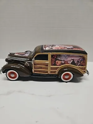 The Bradford Exchange John Wayne Legend Of The Old West Sculpture - Woody Wagon • $61.70