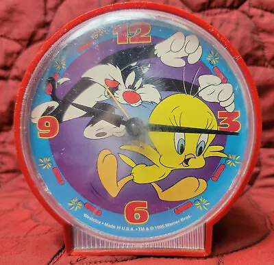 $21.99 • Buy Vintage 1995 Warner Bros. Sylvester And Tweety Looney Tunes Westclox Table Clock