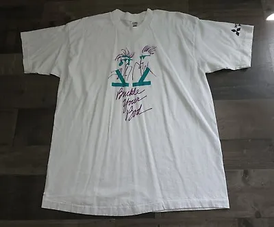 VTG 90's Fruit Of The Loom Mitsubishi Motors Promo  Buckle Your Bod  T-Shirt XL • $19.99
