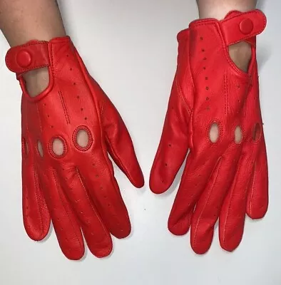 Men's Driving Gloves • $5