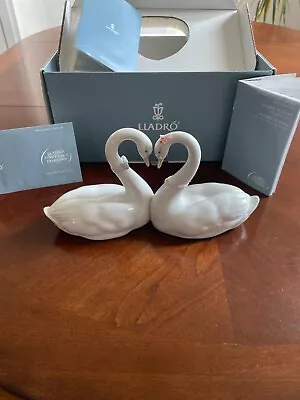 Lladro Endless Love Swans- Slightly Used • $40