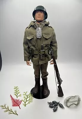 Vintage 1960s Hasbro GI-Joe 12  Soldier Combat Field Jacket W Camouflage Set • $209.95