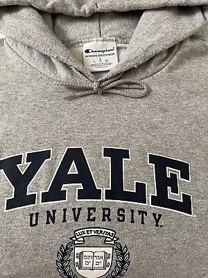 Yale University Authentic Champion Hoodie Vintage Size Large Preppy Ivy League • $29