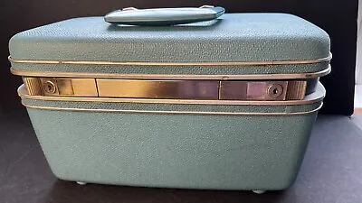 Vtg Samsonite Silhouette Suitcase Blue Vanity Train Makeup Case Tray/Mirror/Key • £47.50