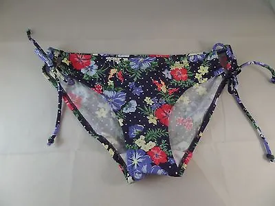 NWT Marie Meili Mauritius Floral Side Loop Tie Bikini Bottoms Floral Print Sz Sm • £8.66