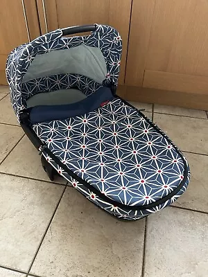 £26.99 • Buy Maxi-Cosi Carrycot, Maxi Cosi Foldable Carrycot - Star Design Blue White