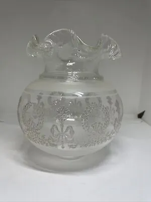 VV Vianne France Art Glass Lamp Shade Clear/frosted Empire Style Ruffled  • $22.25