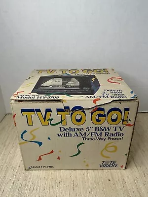 Vintage Tote Vision Tv To Go 5 Inch B&W Television/Radio  • $80