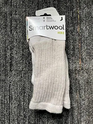 $16.95 • Buy NEW Smartwool Mens Hike Merino Wool Crew Socks - Tan / Light Brown - Medium