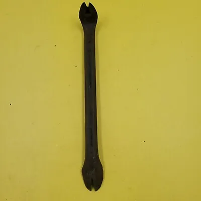 Vintage 10 1/2  Inch-Stanley- USA- #55-035 Catspaw Nail Puller Pry Bar • $24.99