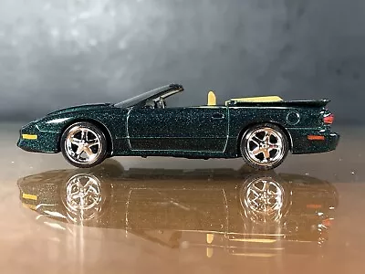 '22 Aw Auto World 1966 Pontiac Firebird T/a Loose 1:64 Scale Deluxe Series • $11.99