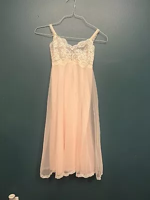 Vintage Laros Nightgown Baby Pink Lace Details Hollywood Glam Size 34 • $30