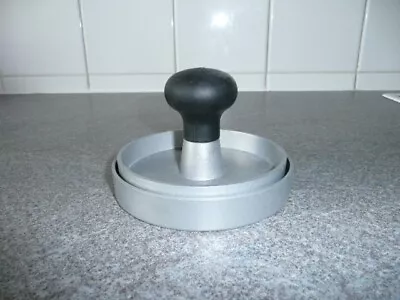 Burger Press 4 Inch Excellent Condition  • £5