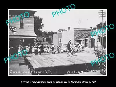 OLD LARGE HISTORIC PHOTO OF SYLVAN GROVE KANSAS THE CIRCUS ACT IN MAIN St C1910 • $8.50